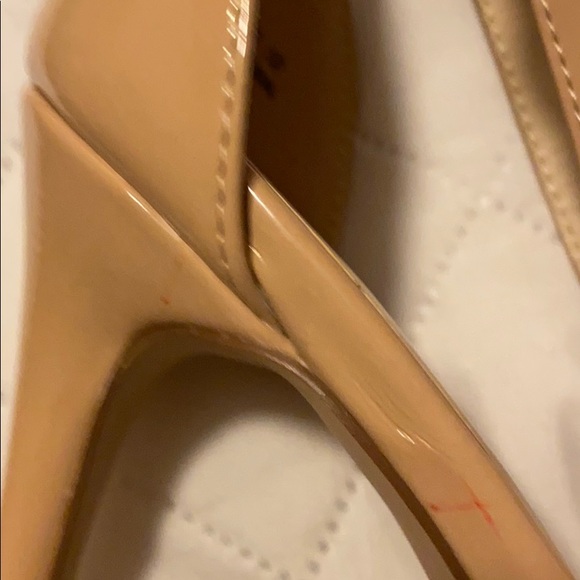 High Heels - Picture 5 of 5